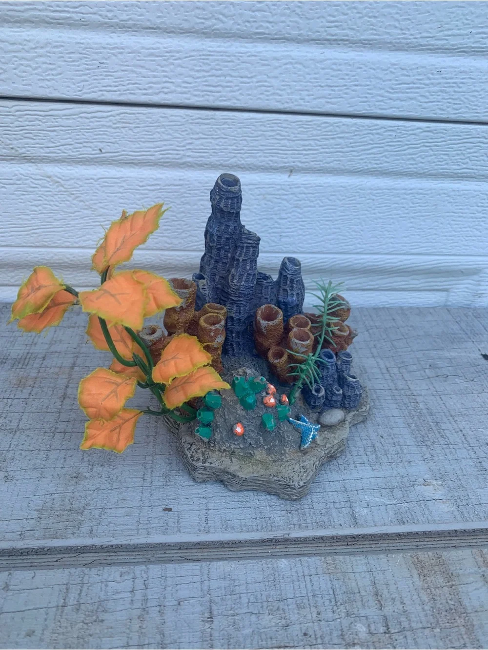 Resin Coral Reef Aquarium Ornament - Fish Tank Cave Decoration with Fake Plants